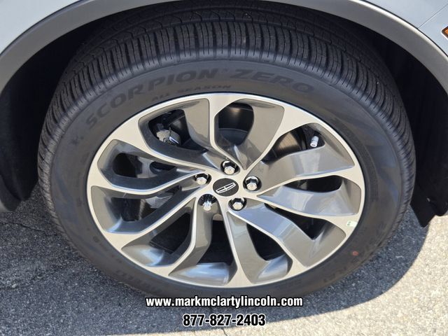 New 2027 Lincoln Aviator Reserve w/ Luxury Package AWD/4WD image 15