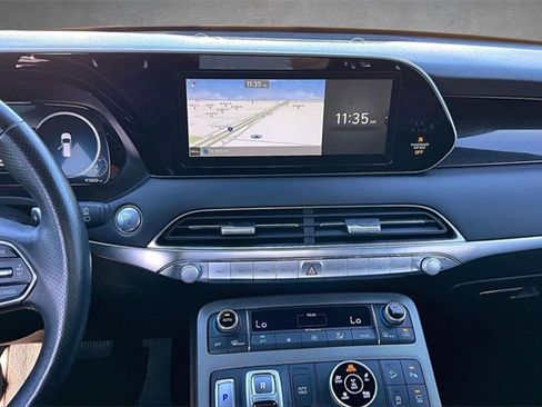 Used 2021 Hyundai Palisade Calligraphy image 6