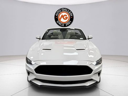 Used 2022 Ford Mustang Premium RWD image 10