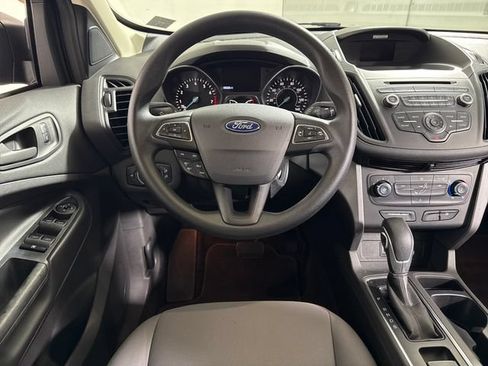 Used 2017 Ford Escape S FWD image 22