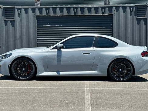 Used 2025 BMW M2 w/ Lighting Package RWD image 2