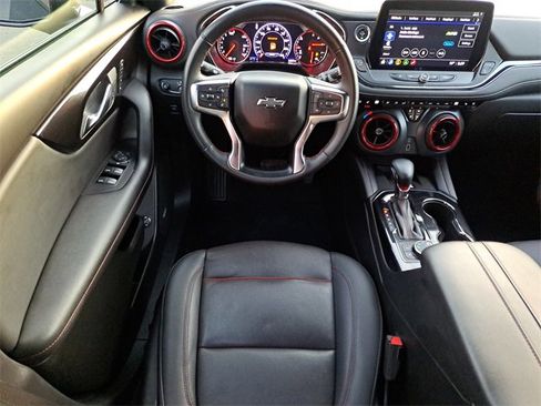 Used 2024 Chevrolet Blazer RS w/ Enhanced Convenience Package image 7