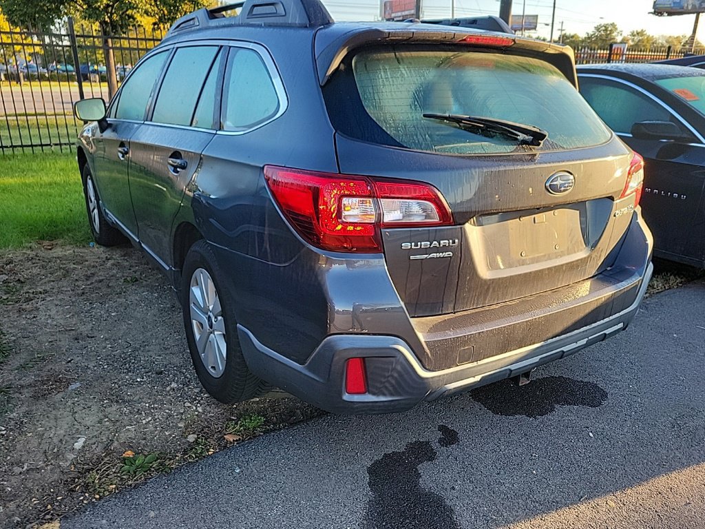 Used 2019 Subaru Outback 2.5i AWD/4WD image 4
