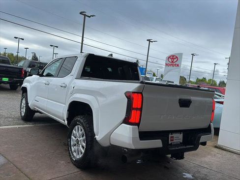 Certified 2024 Toyota Tacoma SR5 RWD image 9