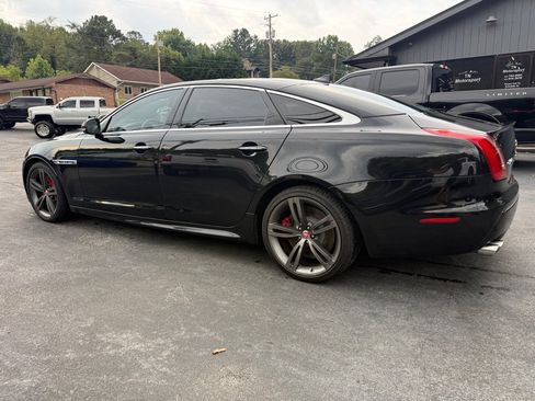 Used 2014 Jaguar XJ R LWB RWD image 9