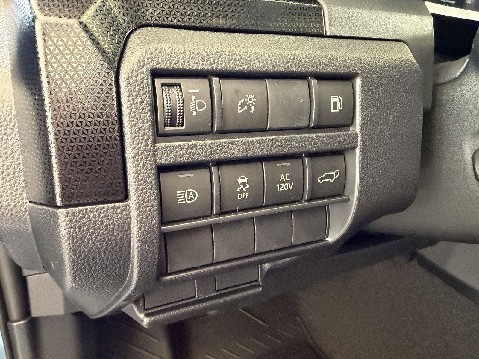New 2026 Toyota 4Runner Limited AWD/4WD image 30