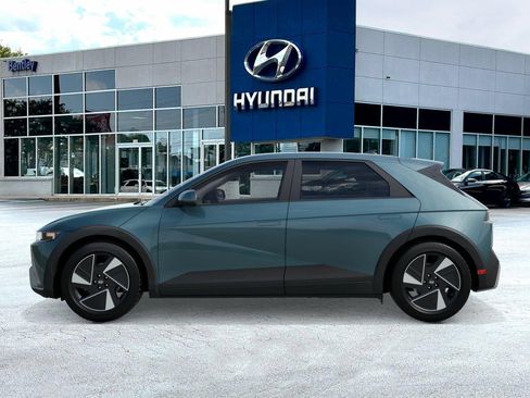 New 2026 Hyundai Ioniq 5 SEL RWD image 3
