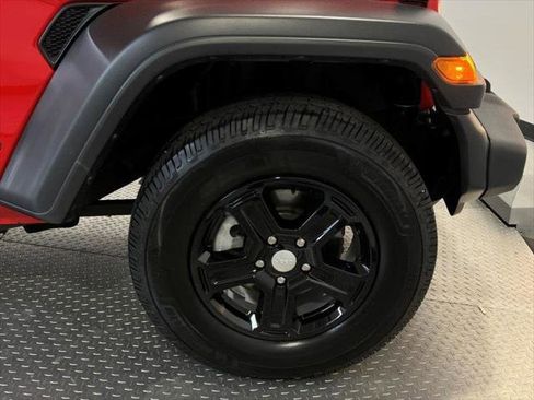 Certified 2021 Jeep Wrangler Unlimited Sport w/ Sun And Sound Package image 9