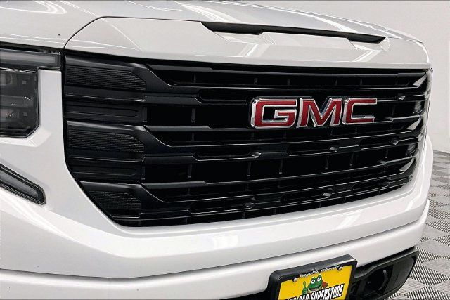 Used 2024 GMC Sierra 1500 Pro w/ Graphite Edition AWD/4WD image 30