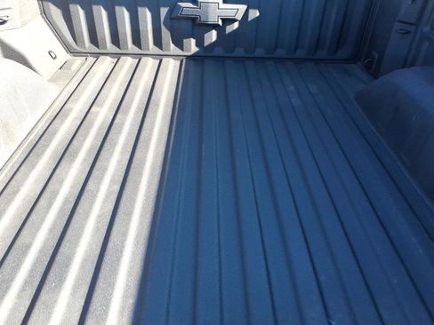 Used 2023 Chevrolet Silverado 1500 RST w/ Z71 Off-Road Package image 6