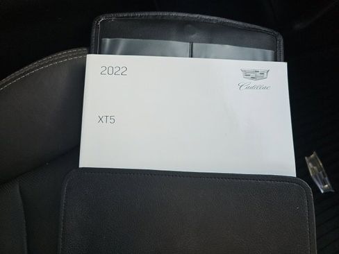 Used 2022 Cadillac XT5 Sportv image 29
