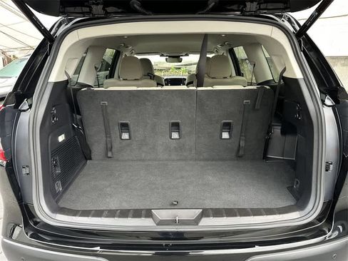 Certified 2025 Subaru Ascent Premium image 20