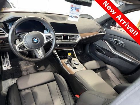Used 2021 BMW 330i xDrive Sedan w/ M Sport Package image 7