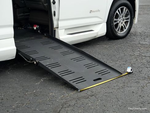 Used 2013 Honda Odyssey EX-L image 13