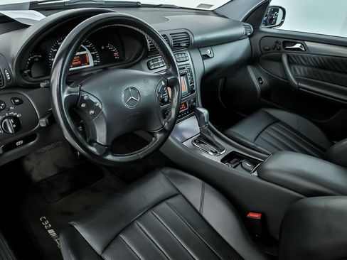 Used 2003 Mercedes-Benz C 32 AMG image 20