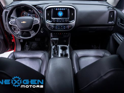 Used 2018 Chevrolet Colorado ZR2 image 11