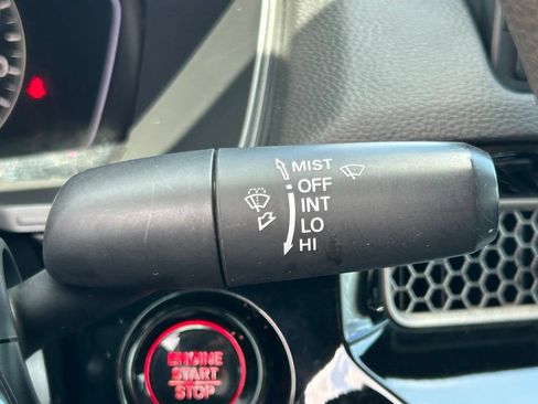 Used 2022 Honda Civic LX image 27