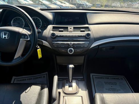 Used 2011 Honda Accord SE image 26