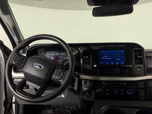 Used 2023 Ford F350 XLT w/ FX4 Off-Road Package image 12