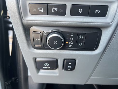 Used 2021 Ford F150 Lariat w/ Equipment Group 502A High image 13