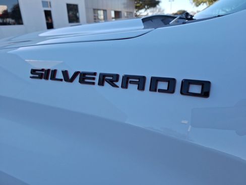 Used 2021 Chevrolet Silverado 1500 RST w/ Redline Edition image 15