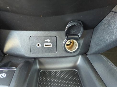 Certified 2019 Nissan Rogue SL w/ Premium Package image 35