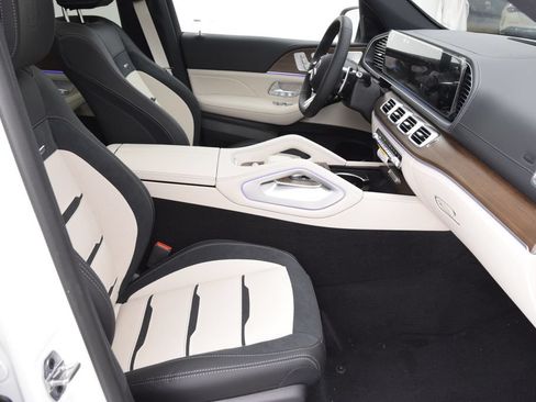 New 2026 Mercedes-Benz GLE 53 AMG 4MATIC image 16