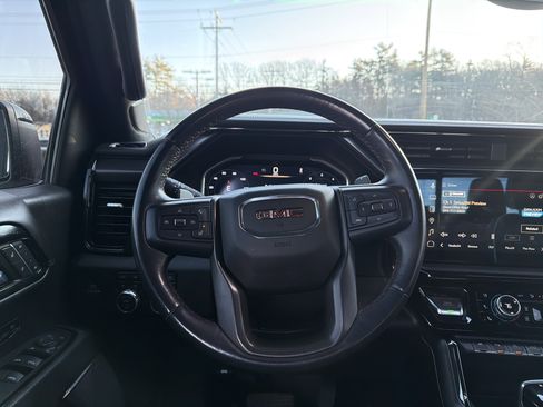 Used 2023 GMC Sierra 1500 AT4X image 14