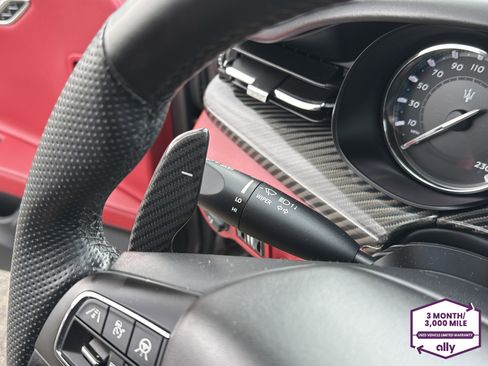 Used 2023 Maserati Quattroporte Trofeo image 20