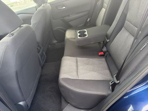 Used 2025 Nissan Rogue SV AWD/4WD image 21
