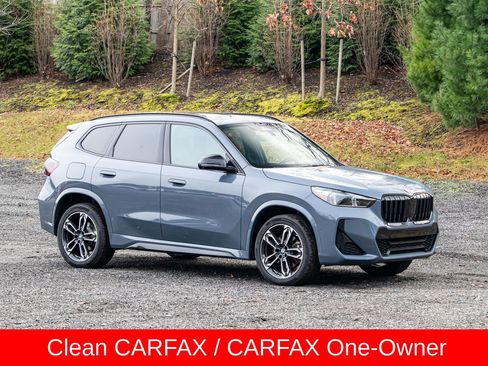 Used 2023 BMW X1 xDrive28i w/ Premium Package image 11