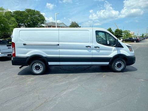 New 2025 Ford Transit 150 Low Roof image 32