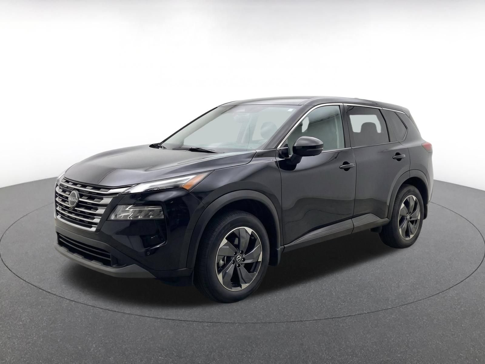 Used 2025 Nissan Rogue SV AWD/4WD image 3