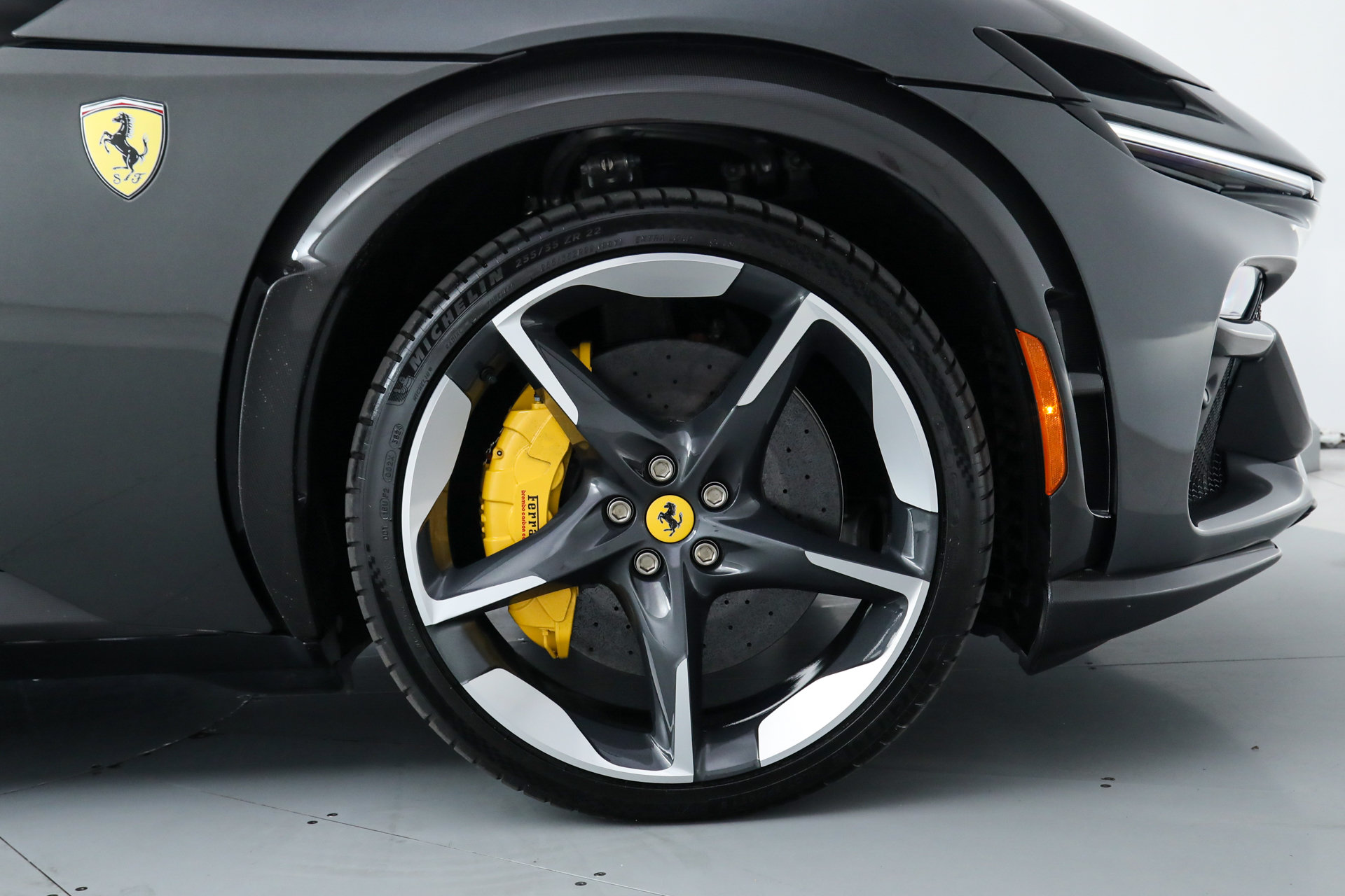 Used 2025 Ferrari Purosangue AWD/4WD image 46