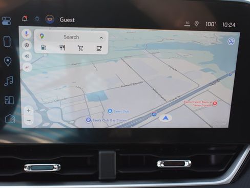 New 2027 Chevrolet Equinox LT w/ Safety and Technology Package FWD image 22