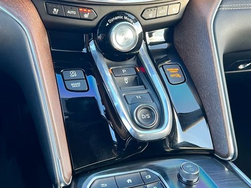 Used 2021 Acura TLX w/ Advance Package image 29