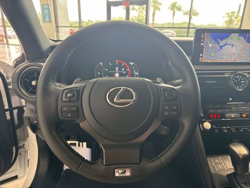 Used 2025 Lexus IS 500 RWD image 27