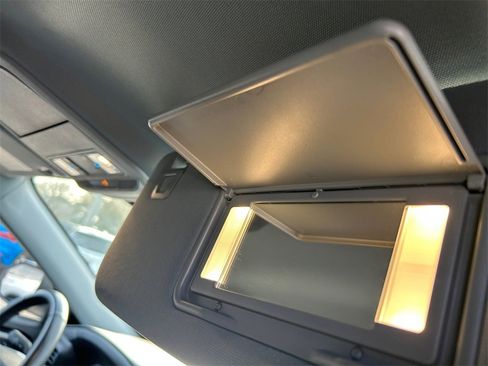 Used 2020 Ford Explorer XLT w/ Comfort Package image 20