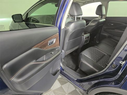 Used 2024 Nissan Murano Platinum image 17