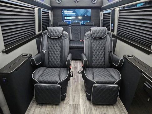 New 2024 Mercedes-Benz Sprinter 3500 image 2