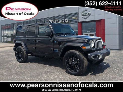 Used 2025 Jeep Wrangler Unlimited Sahara w/ Safety Group image 1