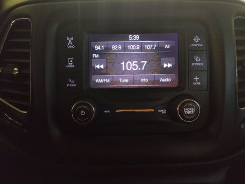 Used 2018 Jeep Compass Sport FWD image 25