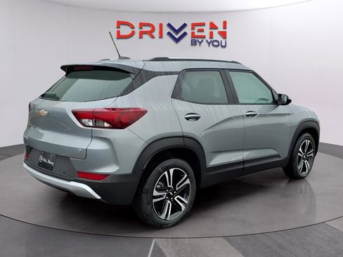 New 2026 Chevrolet TrailBlazer LT w/ LT Cold Weather Package image 5