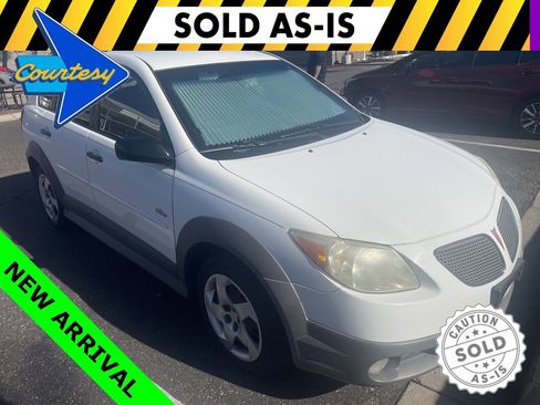 Used 2006 Pontiac Vibe image 1