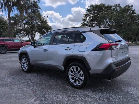 Used 2025 Toyota RAV4 XLE Premium w/ Weather Package AWD/4WD image 6