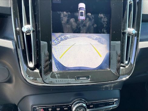 Certified 2023 Volvo XC40 Recharge Plus AWD/4WD image 28