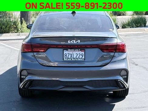 Used 2022 Kia Forte GT-Line w/ GT-Line Premium Package FWD image 6