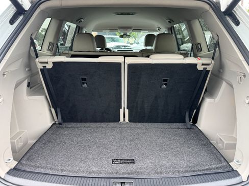 Used 2018 Volkswagen Atlas SE AWD/4WD image 6