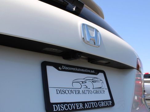 Used 2021 Honda Pilot Touring image 7