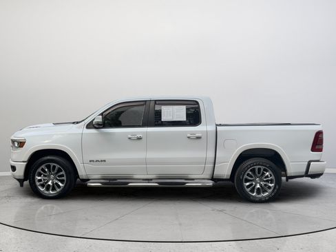 Used 2019 RAM 1500 Laramie AWD/4WD image 10